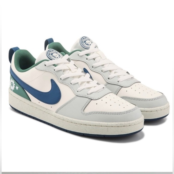 Nike Shoes - Nike Blue White Leather Sneakers Shoes